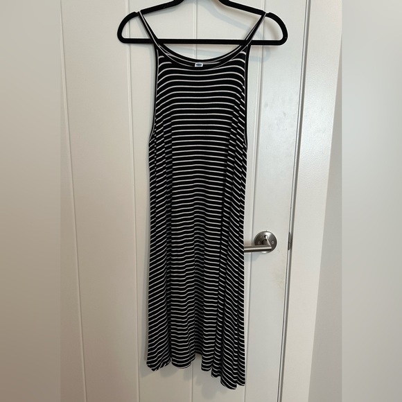 Old Navy Striped Dress - Picture 1 of 3